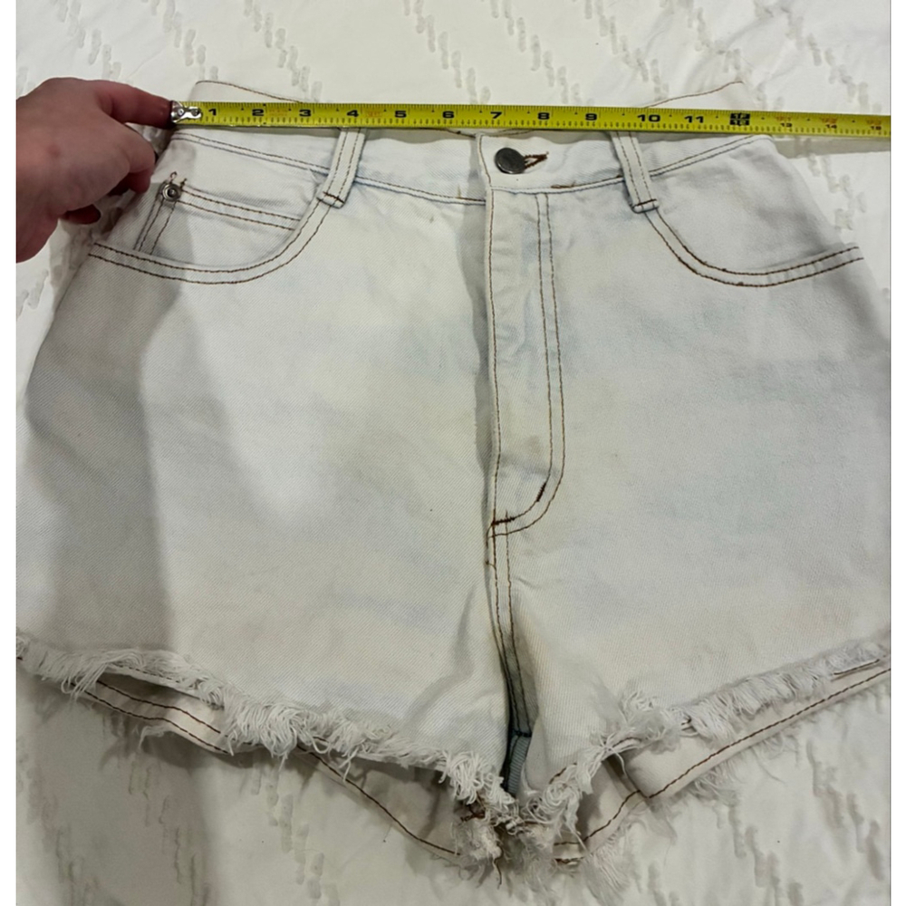 Vintage Women's Steel Jeans White Distressed Jean Shorts Size 7